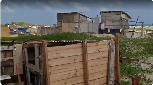 Avó deixa neto com a mãe e criança é encontrada morta em barraco