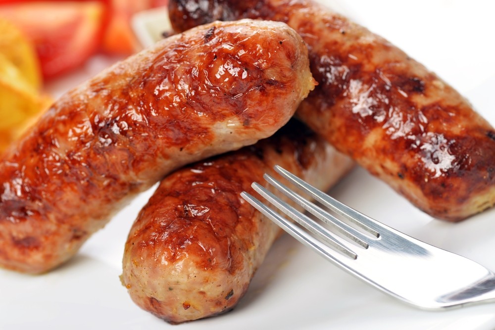 Jovem morre ao se engasgar com linguiça enquanto jantava em Manaus