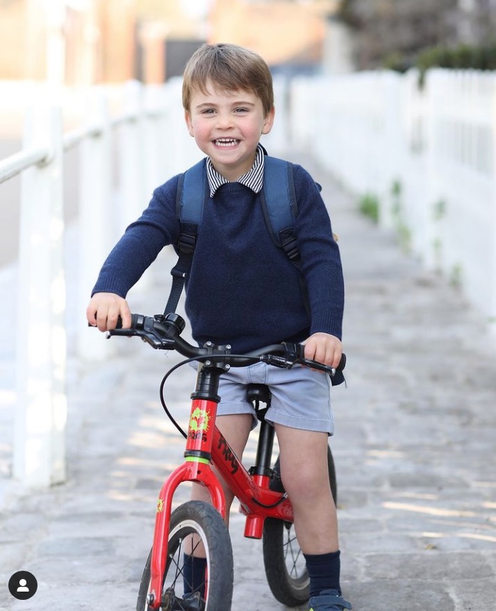 Caçula de Kate e William, príncipe Louis completa 3 anos; veja foto inédita