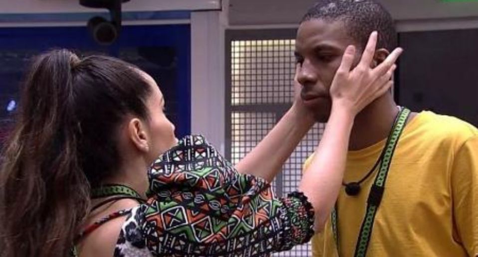 Lucas Penteado fala sobre brothers contra Juliette no BBB21: ‘pra quê?’