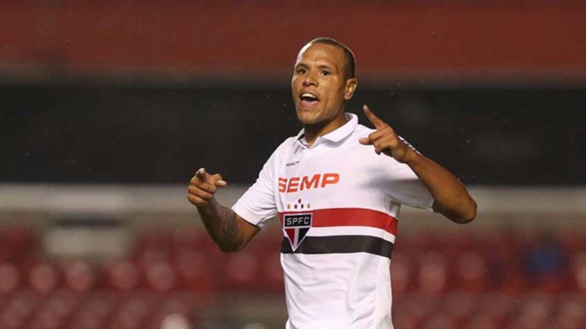Ex-São Paulo, Luis Fabiano é vítima de golpe e perde R$ 280 mil 