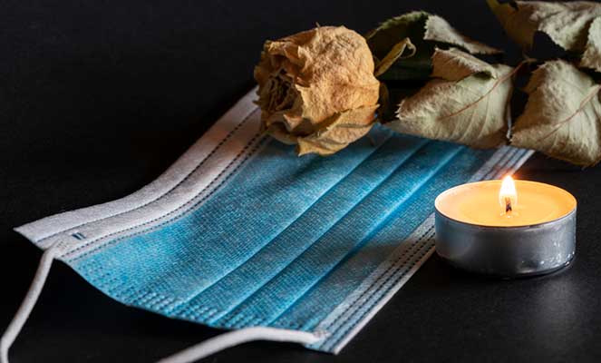 Índia atinge 2 mil mortes e 300 mil infectados por covid em 24h