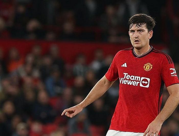 Zagueiro mais caro da história do United, Maguire desabafa sobre reserva