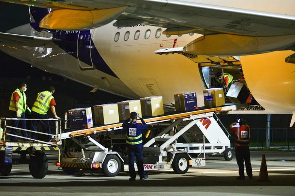 Pfizer entrega mais 1 milhão de doses de vacina ao Brasil nesta terça