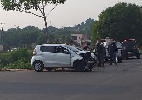 Adolescente é arremessada em igarapé durante acidente em Manaus