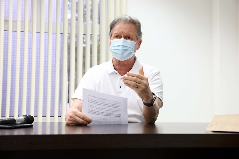 Prefeito de Manaus anuncia contratação de profissionais de saúde 