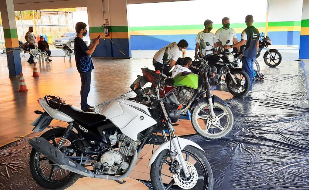 Curso de manutenção de motocicletas é promovido em Manaus