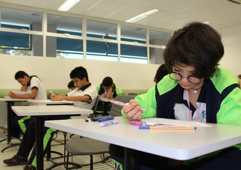 Fundação abre 368 vagas gratuitas para ensino médio-técnico em Manaus