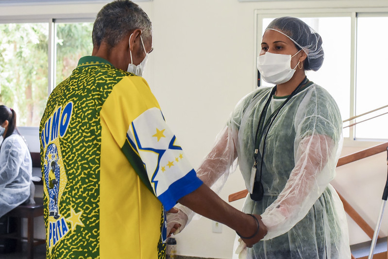 No Dia do Idoso, confira cuidados com prevenção à covid-19