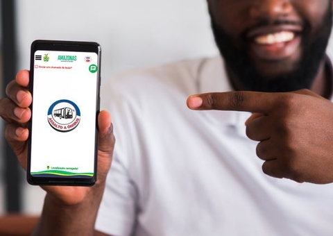 'Aviso Polícia' leva a mais de 300 abordagens a ônibus em Manaus