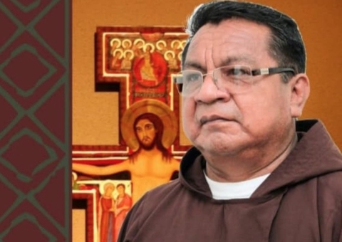 Frei morre de Covid-19 em Manaus e prefeito lamenta 