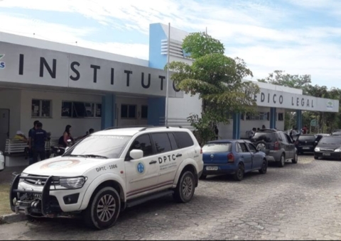 Jovem morre enquanto nadava em balneário de Manaus