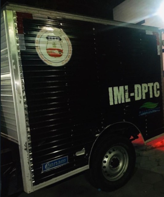 Mototaxista morre após bater em carro em avenida de Manaus