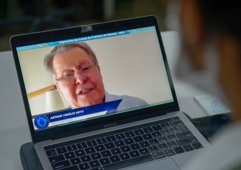 TCE aprova contas de 2019 do prefeito de Manaus 