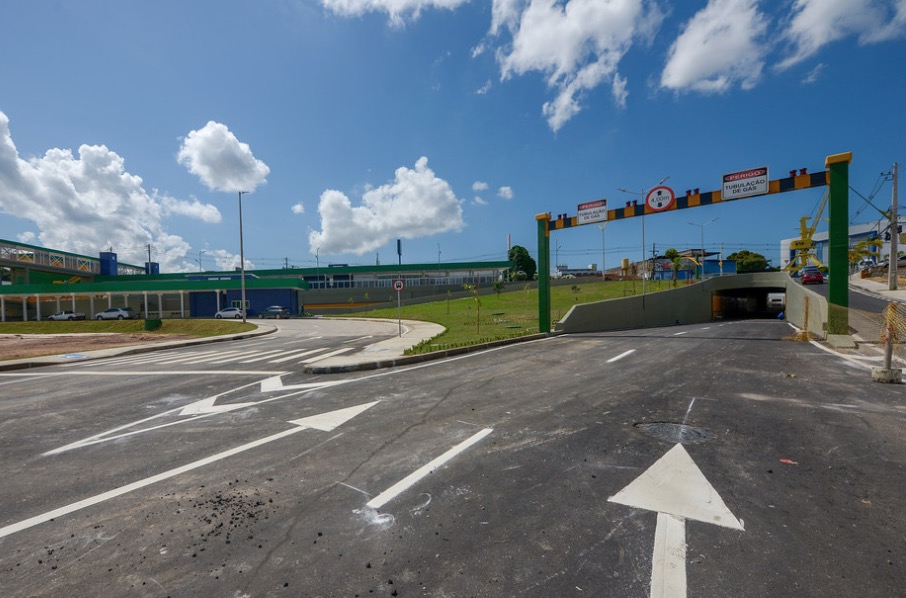 Trecho do complexo viário da Constantino Nery será interditado para reparos