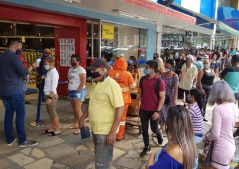 Fiocruz afirma segunda onda de Covid-19 em Manaus e sugere lockdown