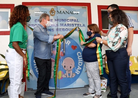 Artur Neto inaugura creche na zona Norte de Manaus