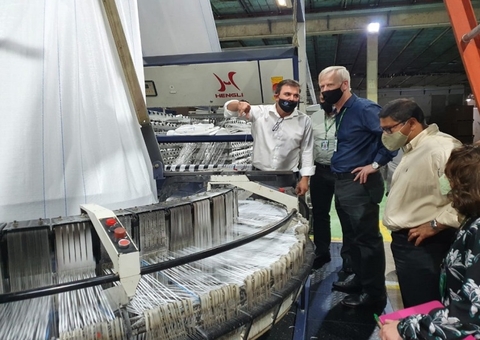 Empresa de Manaus beneficia 60 mil toneladas de borracha por ano