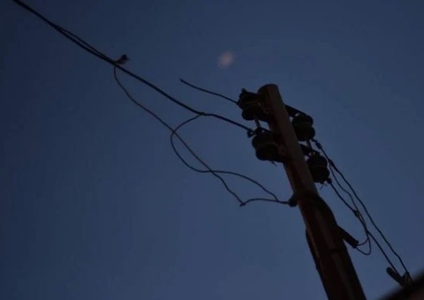 Explosão em transformador causa prejuízos em bairro em Manaus