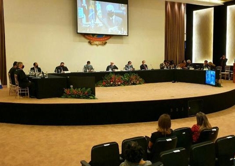 Autoridades nacionais parabenizam TCE-AM pelo aniversário de 70 anos