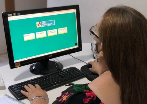 Prazo de recursos para Bolsas Universidade e Idiomas é prorrogado em Manaus