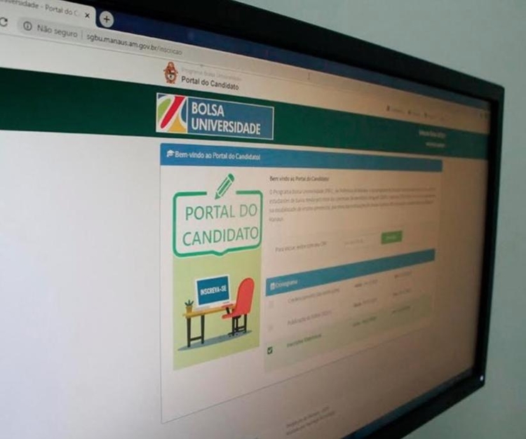 Entrega de documentação do Bolsa Universidade inicia nesta segunda