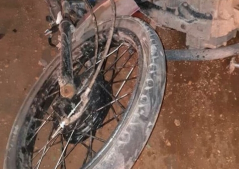 Acidente com motocicleta deixa um morto e dois feridos em Manaus