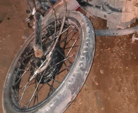 Acidente com motocicleta deixa um morto e dois feridos em Manaus