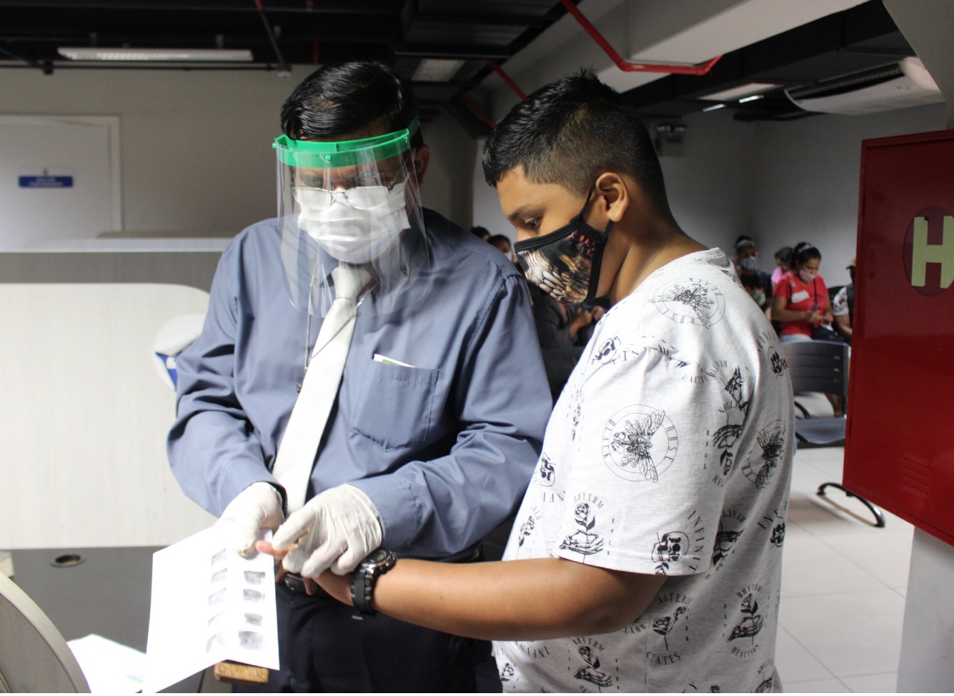 Serviços nos PACs podem ser solicitados por app Sasi e telefone em Manaus