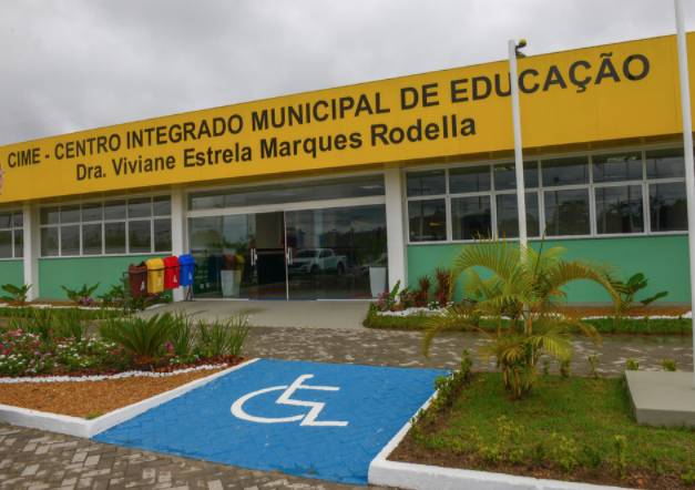 Prefeito inaugura Cime que foi símbolo na luta contra a Covid-19 em Manaus