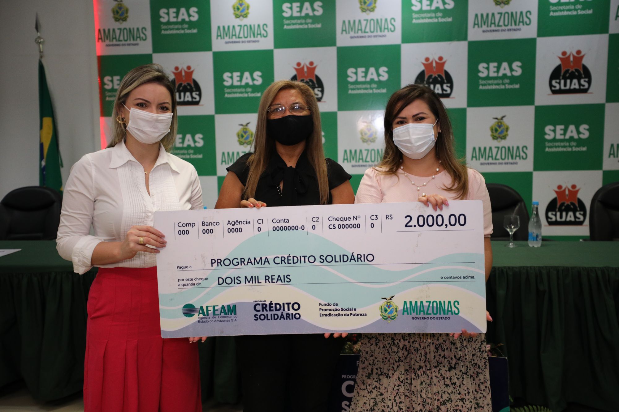 Microempreendedores recebem R$ 124 mil por meio do Crédito Solidário