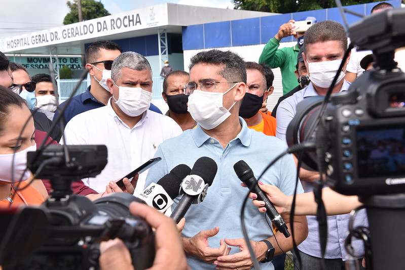 Prefeitura vai credenciar Nilton Lins para combater pandemia em Manaus