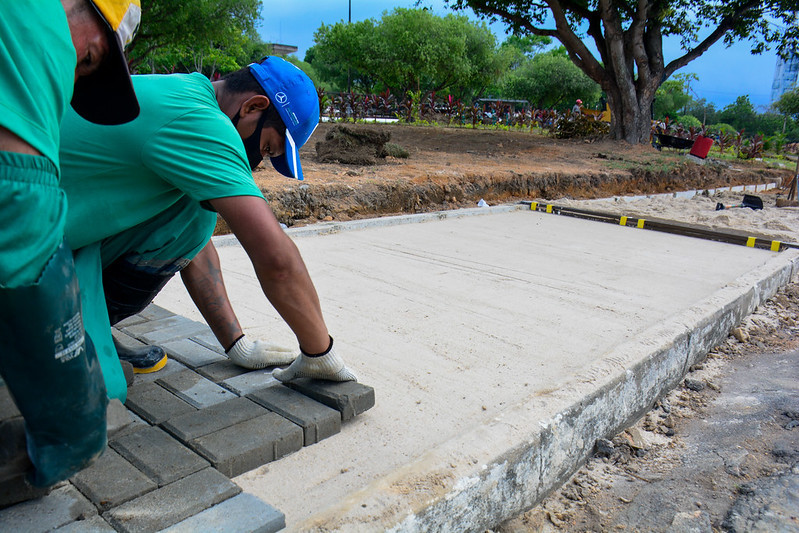 Distrito Industrial ganha ‘nova cara’ com avanço das ações de paisagismo