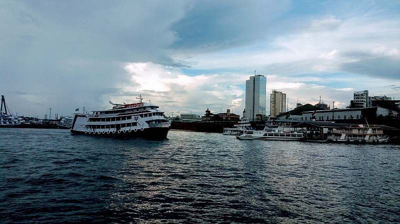 Arsepam flagra embarcação superlotada e não pode multar