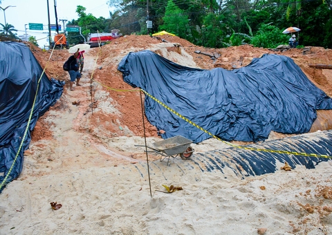 Prefeitura completa 45% da obra emergencial na Mário Ypiranga