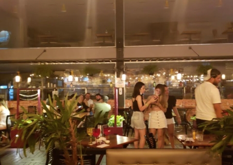 Mais de 30 estabelecimentos são fechados durante fiscalização em Manaus