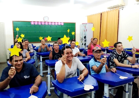 Sesc AM disponibiliza 55 bolsas integrais para a EJA