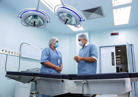 HPS 28 de Agosto recebe mesas cirúrgicas com verba de emenda parlamentar