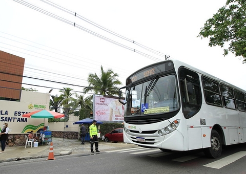 Prefeitura garante ônibus grátis e trânsito especial no domingo em Manaus