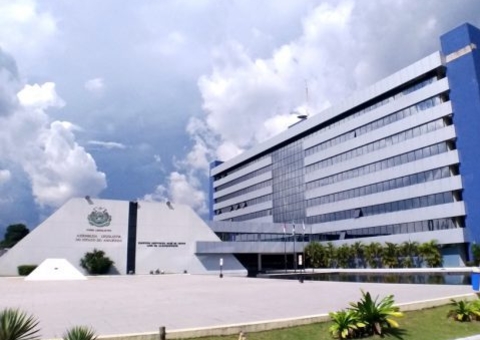 Comissão da Aleam cobra ações de combate à covid-19 e plano de vacinação