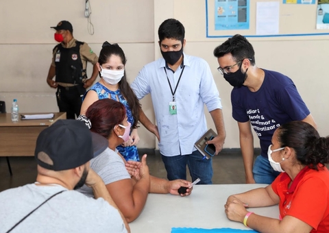 Venezuelanos acolhidos recebem orientações sobre acesso a serviços