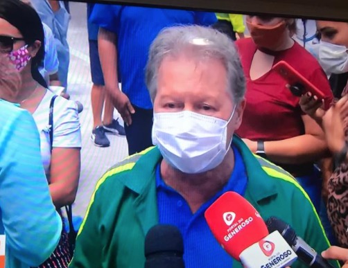 Prefeito contesta dados da covid e diz que Manaus teve 50 enterros em 24h
