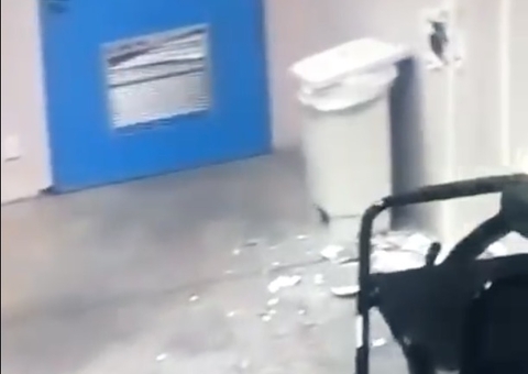 Vídeo mostra pacientes em quarto em obras em hospital de Manaus