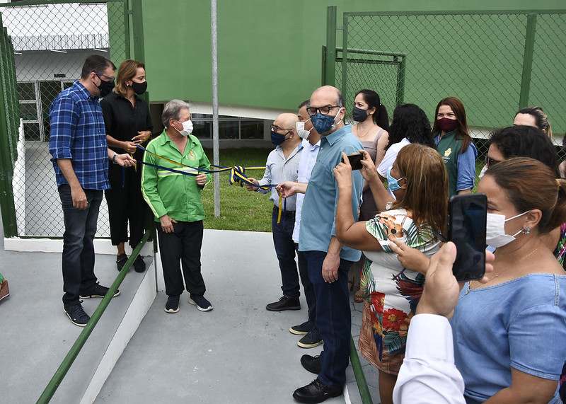 Combate à covid-19 ganha reforço de clínica municipal em Manaus