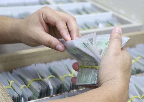 Quase 2 mil motoristas tiveram CNHs recolhidas este ano em Manaus 