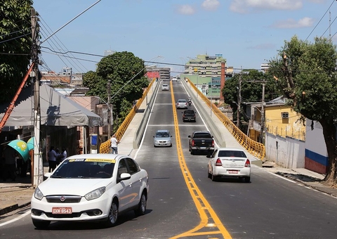 Ponte do Educandos revitalizada está liberada para trânsito em Manaus