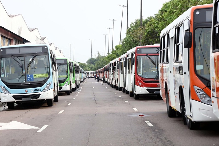 Horário do transporte coletivo em Manaus até as 23h? Saiba a verdade