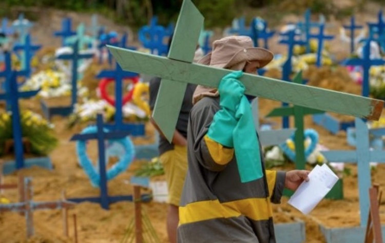 Manaus registra quatro mortes por Covid-19 nesta terça
