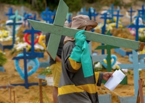 Manaus registra quatro mortes por Covid-19 nesta terça