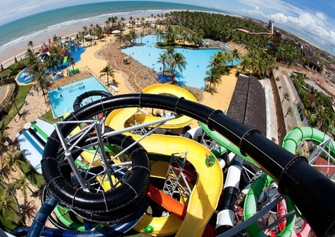 Beach Park é condenado a indenizar turistas de Manaus em R$ 20 mil 